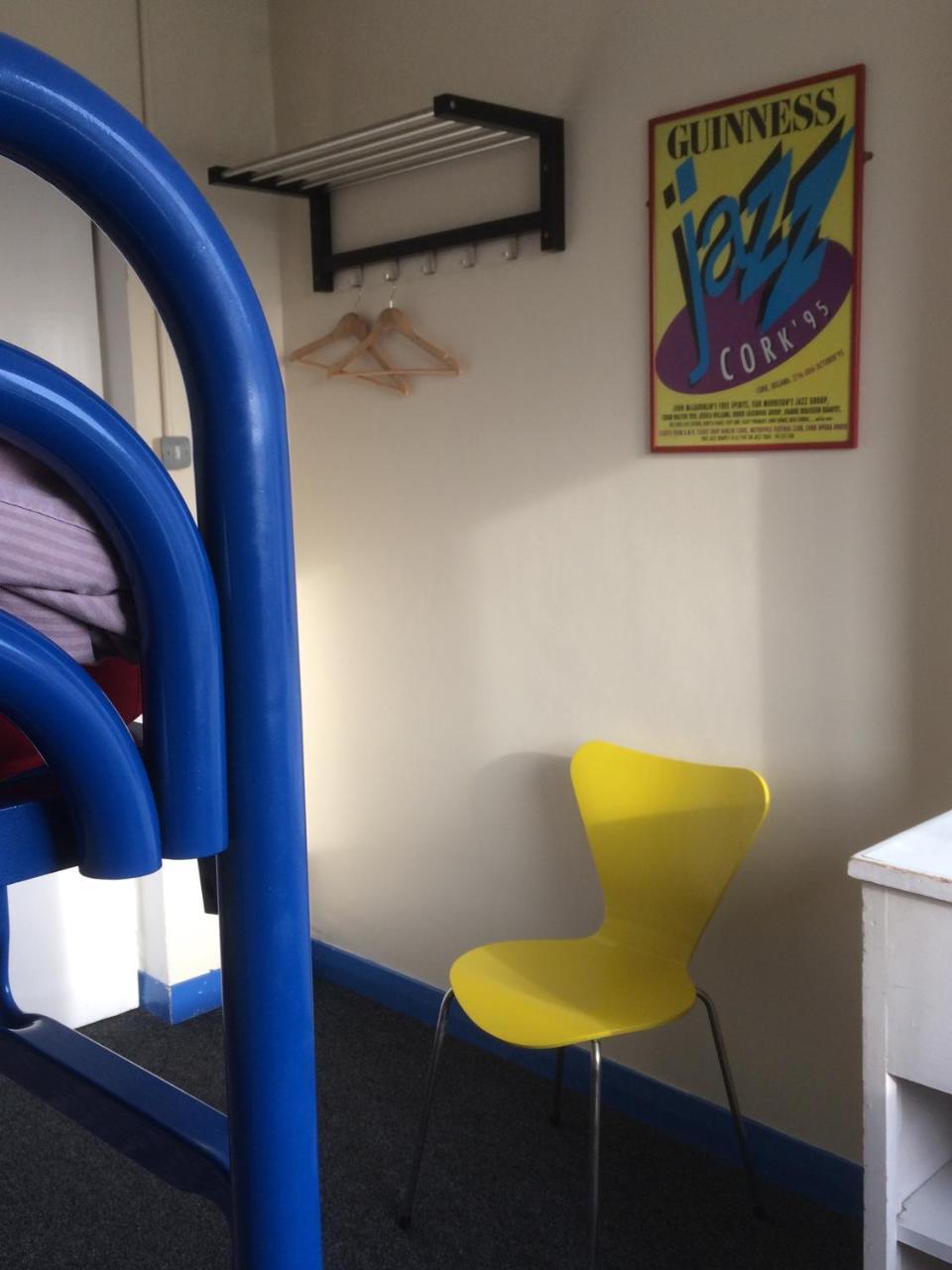 Kinlay House Hostel Cork Exteriör bild